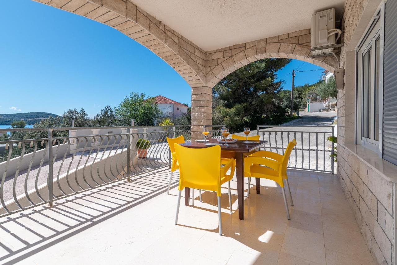 Bikaca 1 Apartment Trogir Exterior photo