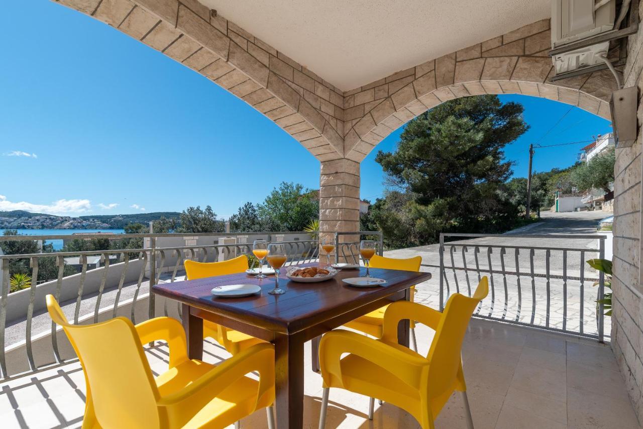 Bikaca 1 Apartment Trogir Exterior photo